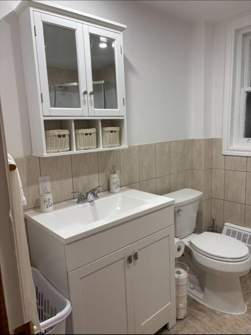 Cozy Spacious Work Friendly Lotus With Garden View High Speed Free Wi Fi And Parking Adjacent To Downtown Montréal Exterior foto